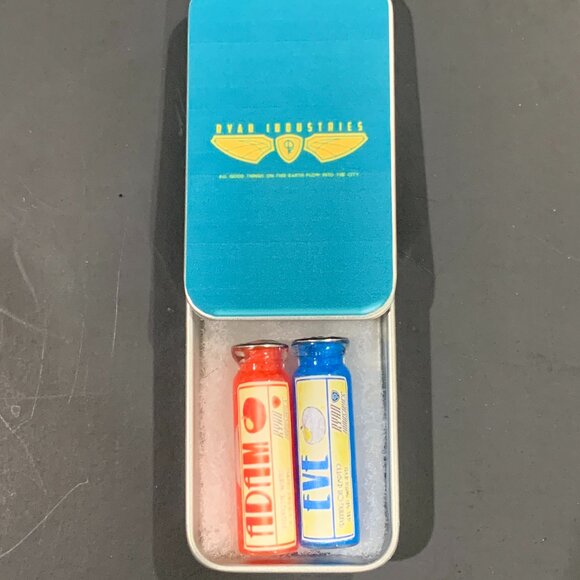 Bioshock - Adam & Eve Vials - 1.25 Inch Vials - Picture 2 of 9